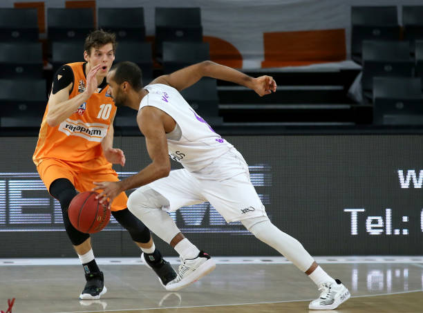 中继续前行 中继续前行