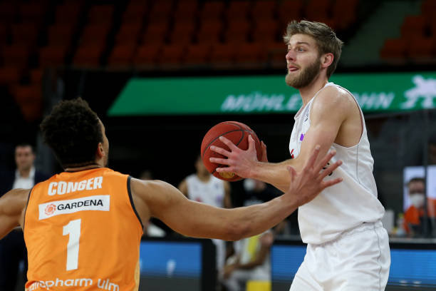 球员获得上 球员获得上